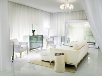 Bílé záclony v interiéru bytu - nejlepší designové nápady na fotografii (115 nápadů)