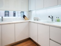 Skleněné kuchyně: fasády, zástěry, stoly - 80 fotografií nejlepších nápadů pro designový design kuchyně